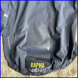 NEW with Tags Rapha Pro Team Race Cape Dark Blue/Chartreuse Men's size XL