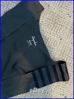 Rapha Pro Team Bib Shorts Medium Navy Long with Pro Team Socks Navy Medium
